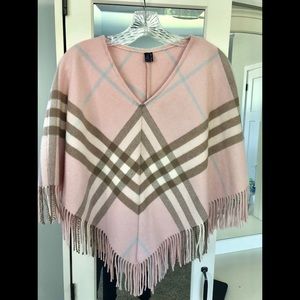 Burberry Poncho- pink merino wool Nova Check